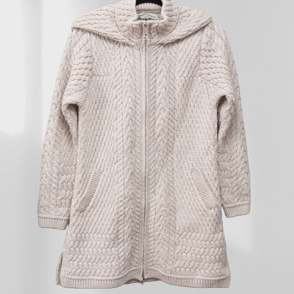 Aran Crafts 100% Merino Wool Hooded M Full Zip Womans Oatmeal Sweater NWOT